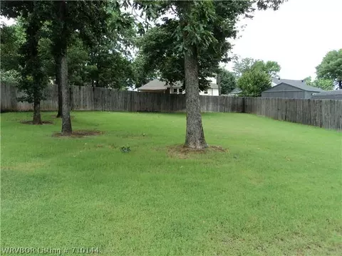 9904 Hanover Dr, Fort Smith, AR 72908 photo 21