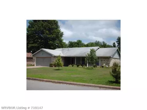 8701 Harvard Dr, Fort Smith, AR 72908 photo 1