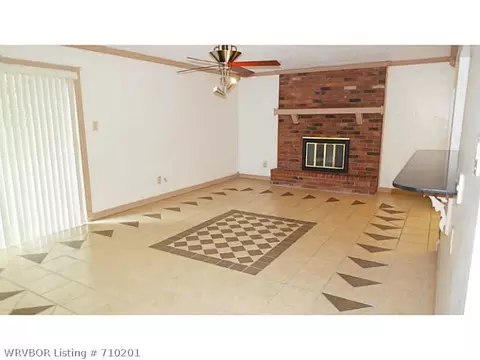8605 S 31st Ter, Fort Smith, AR 72908 photo 10