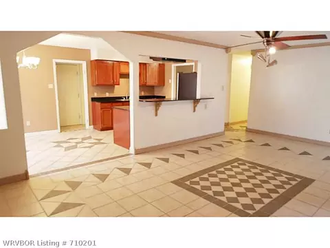 8605 S 31st Ter, Fort Smith, AR 72908 photo 12