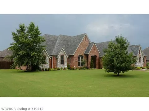6801 Hunter Crossing Dr, Fort Smith, AR 72916 photo 2