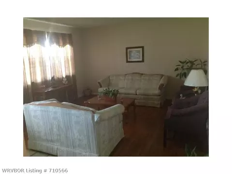 126 Martin Cir, Fort Smith, AR 72908 photo 2
