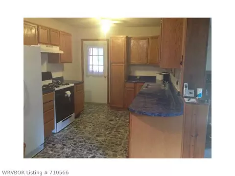 126 Martin Cir, Fort Smith, AR 72908 photo 4
