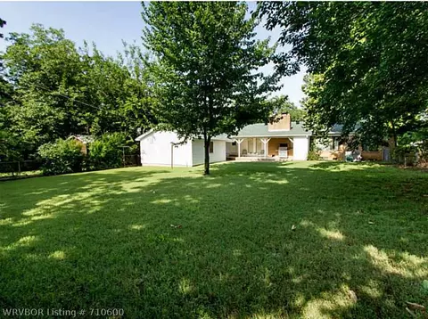 2020 Garner Ln, Fort Smith, AR 72901 photo 16