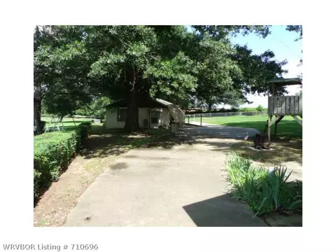 8 Crape Myrtle St, Van Buren, AR 72956 photo 3