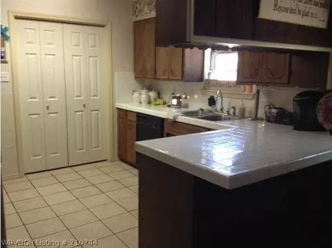 2507 Barbara Ln, Lavaca, AR 72941 photo 2