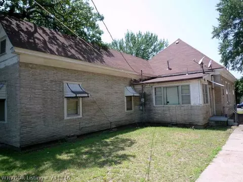 618 N 18th St, Fort Smith, AR 72901 photo 2