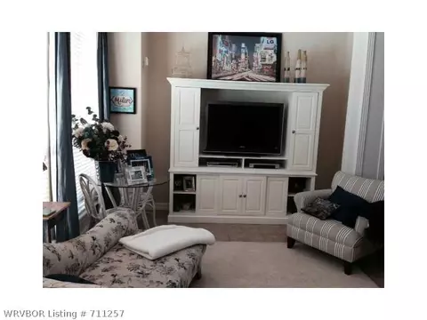 2712 S 87th Dr, Fort Smith, AR 72903 photo 4