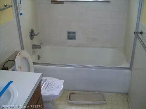 1904 N 46th Ter, Fort Smith, AR 72904 photo 5