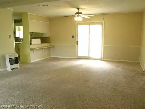 400 E Pasadena St, Greenwood, AR 72936 photo 3