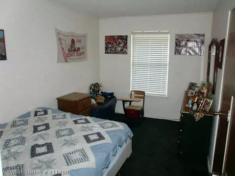 108 Rowe Ave, Pocola, OK 74902 photo 8