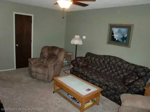 108 Rowe Ave, Pocola, OK 74902 photo 3