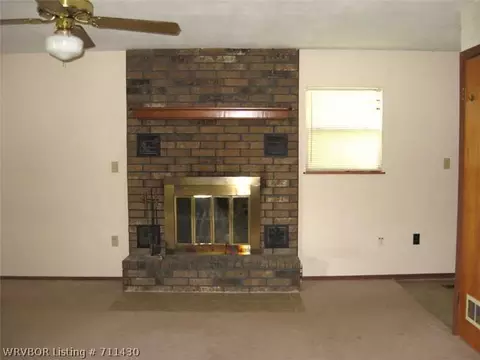8615 Amity Ln, Hackett, AR 72937 photo 12