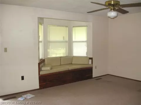 8615 Amity Ln, Hackett, AR 72937 photo 13