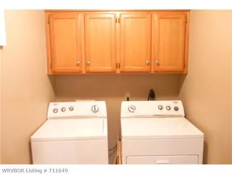 109 Mollie Ct, Barling, AR 72923 photo 10