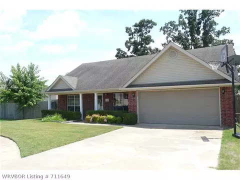 109 Mollie Ct, Barling, AR 72923 photo 9