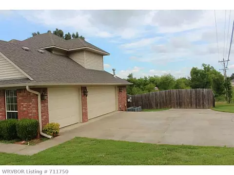 3460 Eagle Dr, Greenwood, AR 72936 photo 3