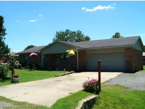 106 May Ln, Pocola, OK 74902 photo 1