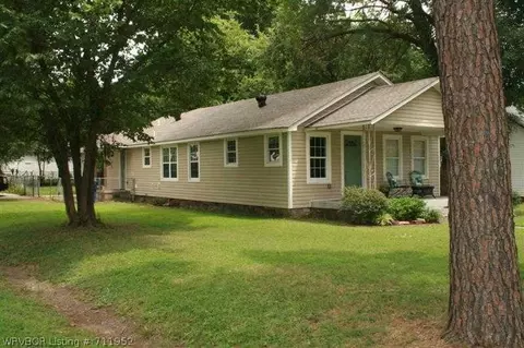 1322 N 38th St, Fort Smith, AR 72904 photo 2