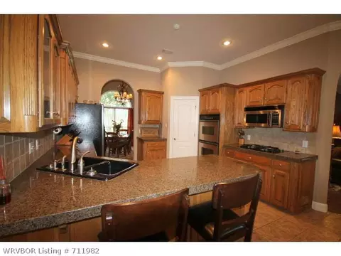 11904 Maple Park Dr, Fort Smith, AR 72916 photo 8