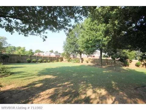 11904 Maple Park Dr, Fort Smith, AR 72916 photo 18