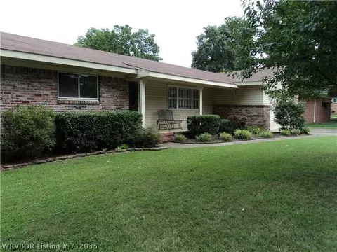 2905 S 34 St, Fort Smith, AR 72903 photo 1