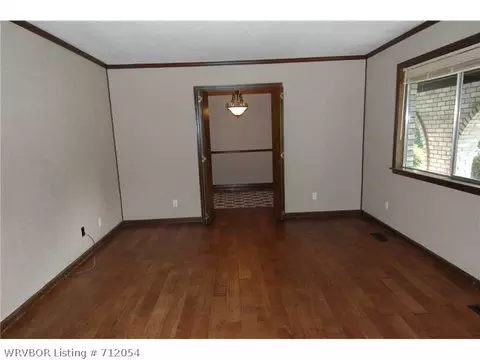 602 7 St, Barling, AR 72923 photo 7