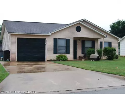 707 P Cir, Barling, AR 72923 photo 1