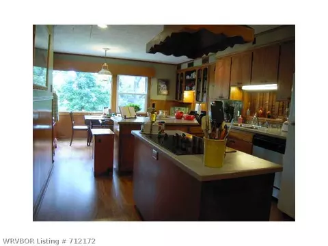 2001 Garner Ln, Fort Smith, AR 72901 photo 8