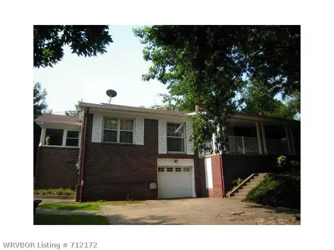 2001 Garner Ln, Fort Smith, AR 72901 photo 3