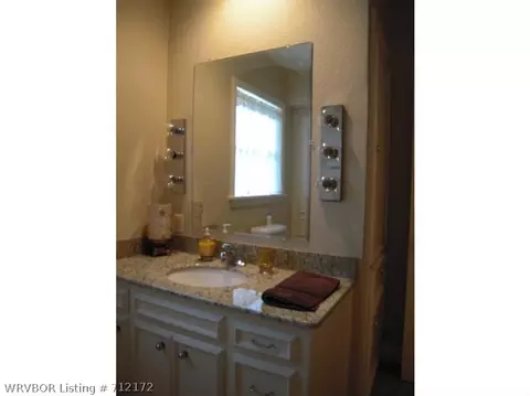 2001 Garner Ln, Fort Smith, AR 72901 photo 17