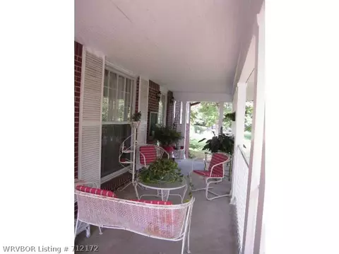 2001 Garner Ln, Fort Smith, AR 72901 photo 4