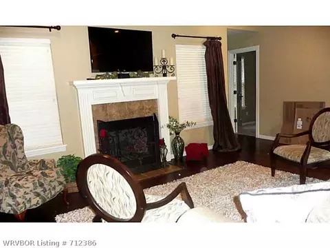 6215 Red Cedar Cir, Fort Smith, AR 72916 photo 5