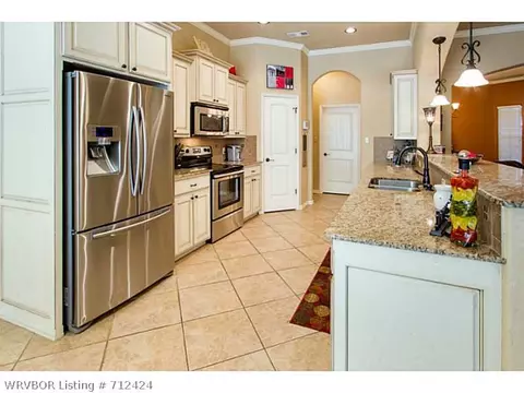 12104 Sapling Dr, Fort Smith, AR 72916 photo 5