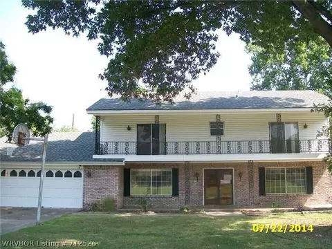 2624 Enid Pl, Fort Smith, AR 72901 photo 1