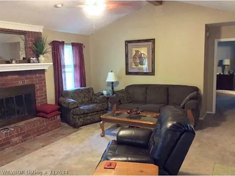 9705 Shadow Branch Ln, Fort Smith, AR 72903 photo 3