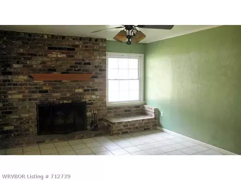 3219 S 39th St, Fort Smith, AR 72903 photo 2