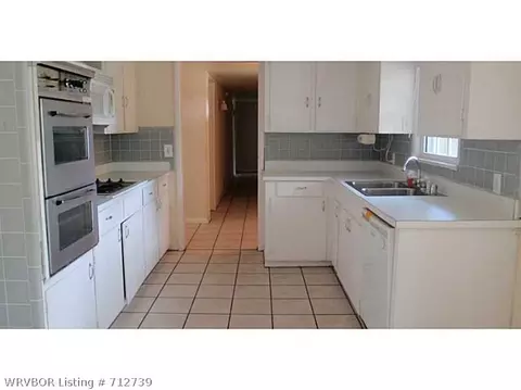 3219 S 39th St, Fort Smith, AR 72903 photo 3