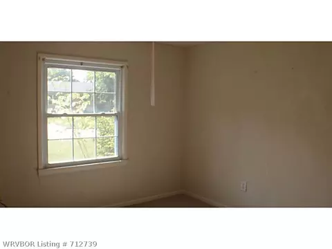 3219 S 39th St, Fort Smith, AR 72903 photo 10