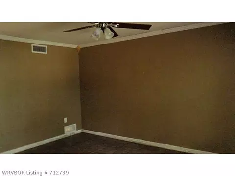 3219 S 39th St, Fort Smith, AR 72903 photo 8