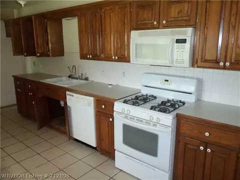 1104 NE 10 Hwy, Hackett, AR 72937 photo 4