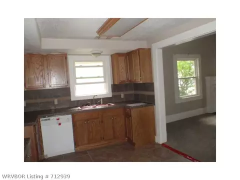 1904 S O St, Fort Smith, AR 72901 photo 5