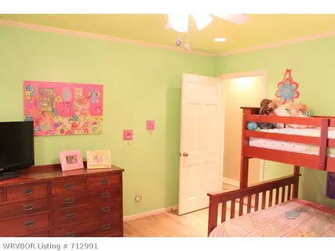 2821 58th St, Fort Smith, AR 72903 photo 9