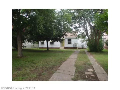 3905 Macarthur Dr, Fort Smith, AR 72904 photo 1