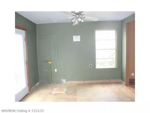 3905 Macarthur Dr, Fort Smith, AR 72904 photo 7