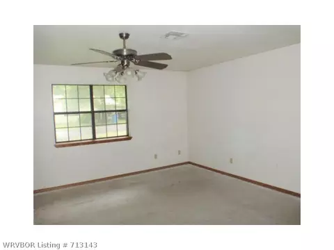 112 E 4th St, Gore, OK 74435 photo 6