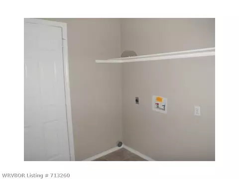 8500 Avignon Ln, Fort Smith, AR 72908 photo 10