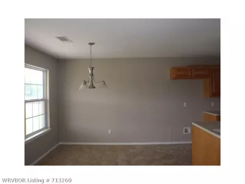 8500 Avignon Ln, Fort Smith, AR 72908 photo 3