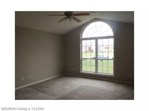 8500 Avignon Ln, Fort Smith, AR 72908 photo 11