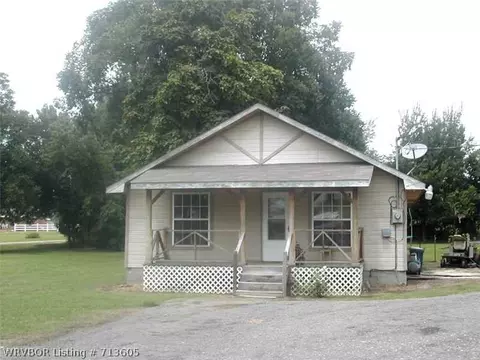 502 E 4th St, Hartford, AR 72938 photo 1